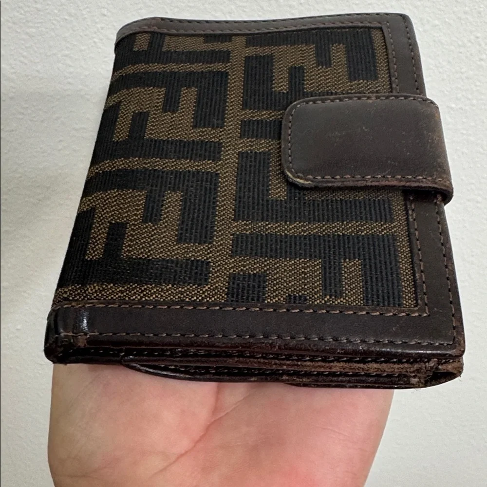 Fendi Vintage Wallet Good To Fair